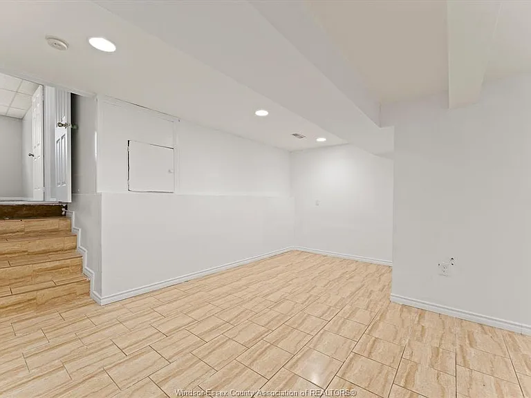 9347 Tamarack St — Photo 31