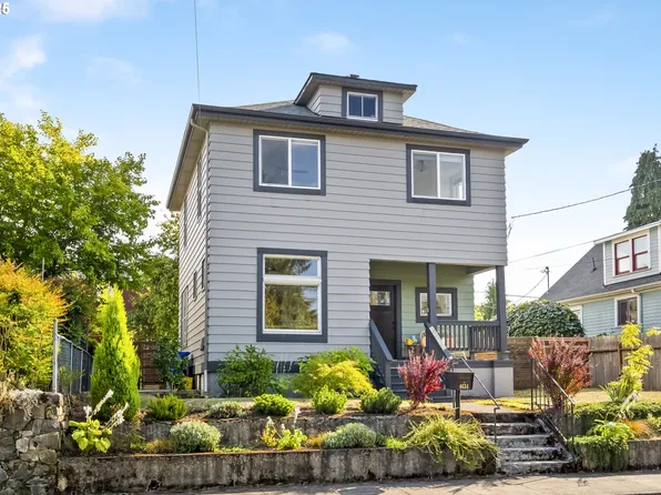4634 SE Salmon St, Portland, OR 97215