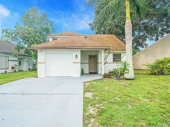 5th image of 84 Magnolia Cir #A