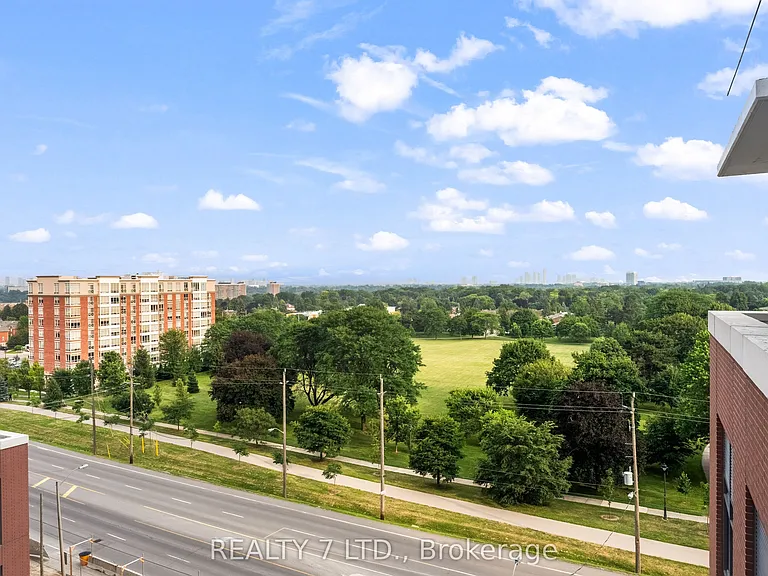 4010 Eglinton Ave W #708 — Photo 20