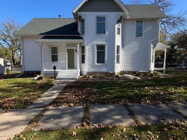 601 2nd Ave NE, Waseca, MN 56093