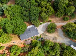 20293 Killarney Ln, Grass Valley, CA 95945