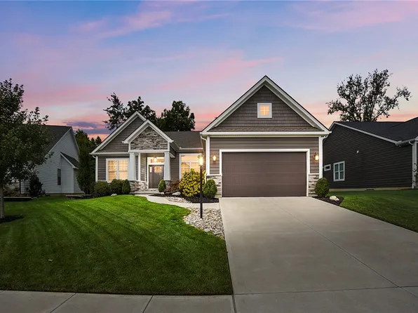 9517 Monaco Cir, Centerville, OH 45458