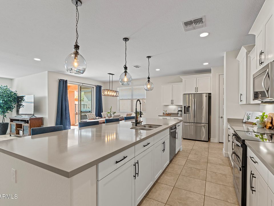 1st image of 20461 W BRIARWOOD Drive