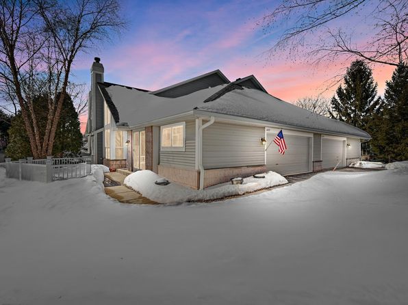 New Berlin Real Estate - New Berlin WI Homes For Sale | Zillow