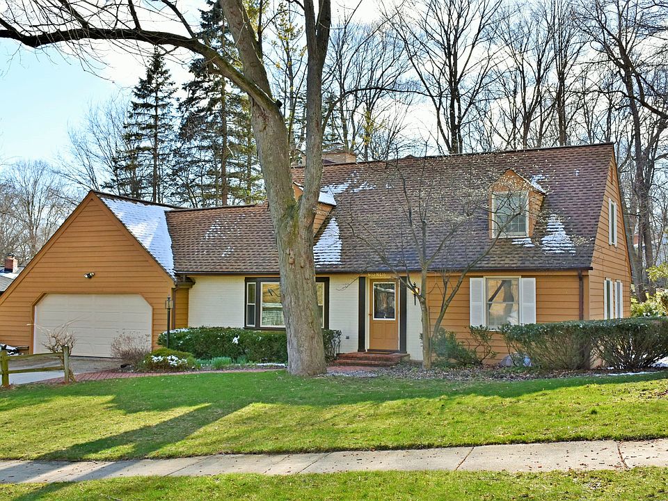 1st image of W53N435 Park Cir