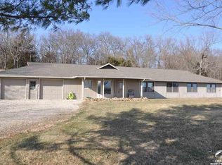 15422 Aldrich Ln, Perry, KS 66073