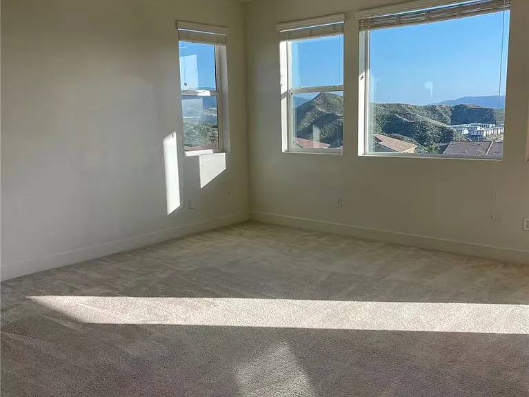 19042 Martino Ct — Photo 16