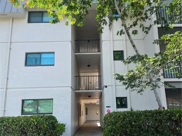 788 Park Shore DR #B14, NAPLES, FL 34103