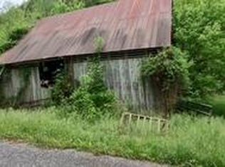 966 Saint Tide Hollow Rd, Newport, TN 37821