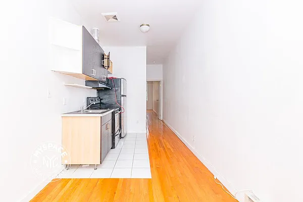 Rented by MySpaceNYC | media 18