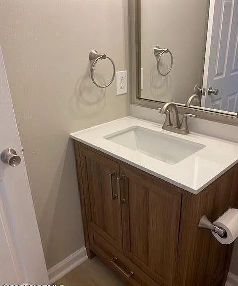 4364 Owendon Dr — Photo 16