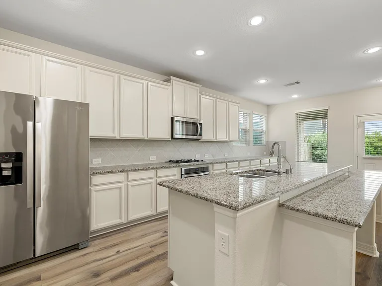 9439 Peralta Creek Ct — Photo 12