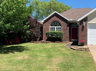 515 Emerald St, Lowell, AR 72745