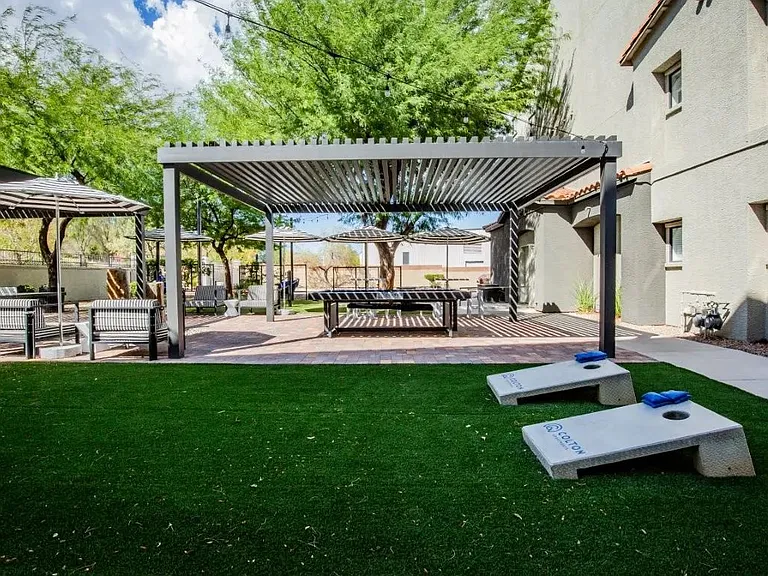 Colton Apartments — Photo 13