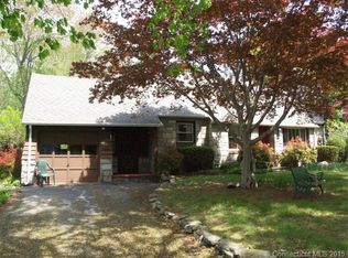 158 Grove Ave, Groton, CT 06340