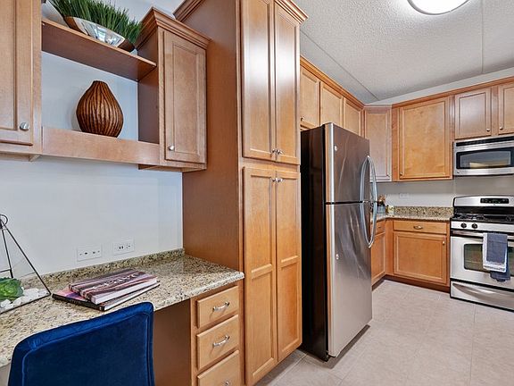 2nd image of 2845 Easton St #623400