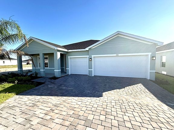 2nd image of 1718 Upland Ln