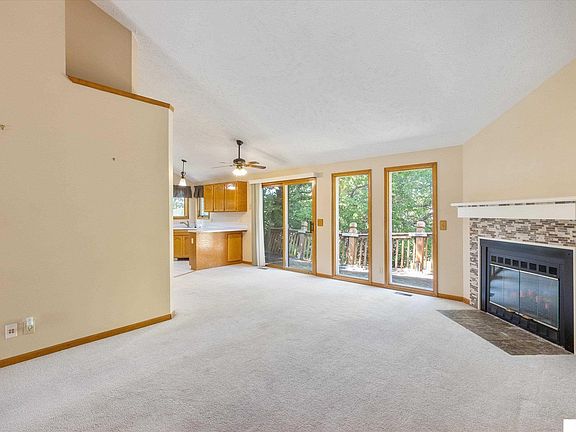 5th image of 3506 Schuemann Dr