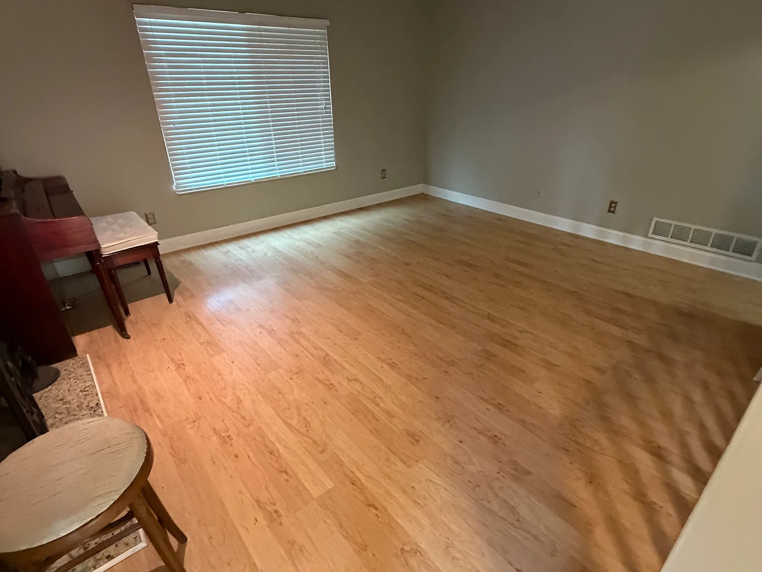 2 bed, 1411 sqft, $2,250 — Photo 4