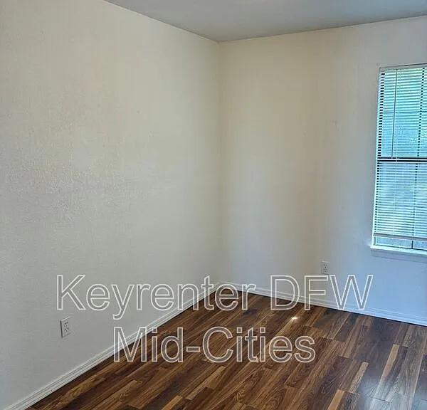 13320 White Settlement Rd #A — Photo 7