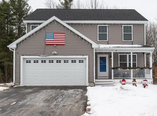 73 Millers Farm Dr, Rochester, NH 03868
