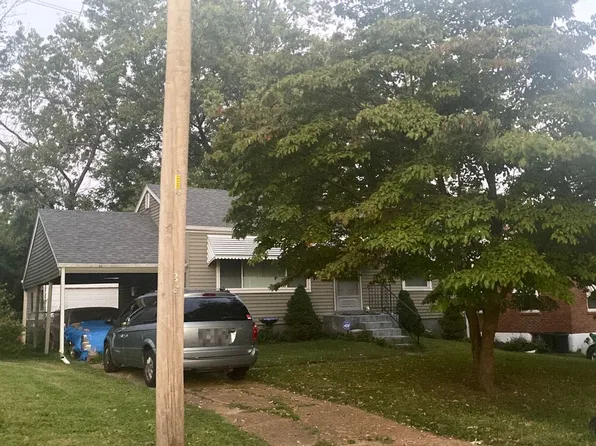 7521 Haywood Dr, Saint Louis, MO 63133