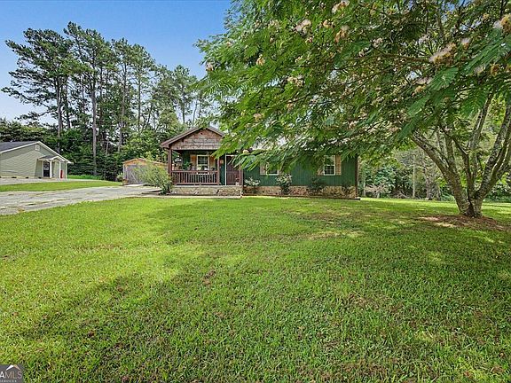 4th image of 95 Aragon Rd