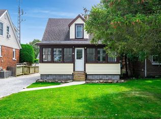 74 Prince Arthur Ave, Chatham Kent, ON N7M1X6