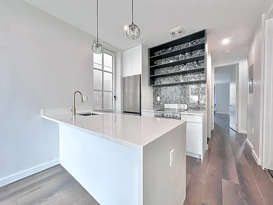 Rented by Doorway NYC, LLC | media 1