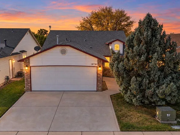 275 E Spinosa Dr, Meridian, ID 83646