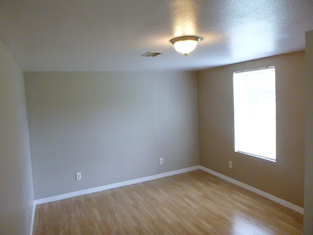 6616 Mangrove Dr — Photo 10