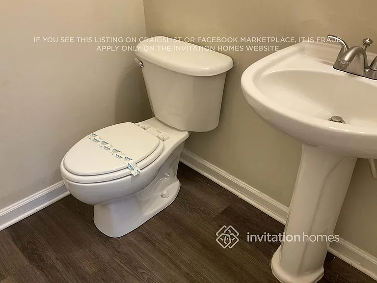 1915 Almond Hills Dr — Photo 15