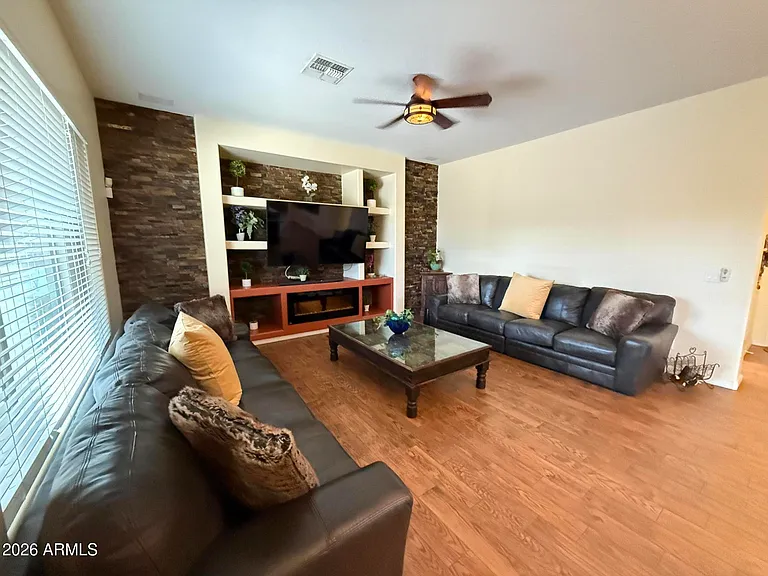 2245 W Clearview Trl — Photo 52