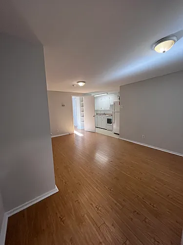 57 King St #9 Photo 1