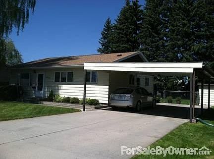 2nd image of 1936 Dixon Ave