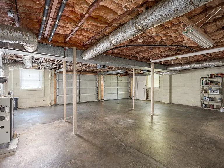5235 Kincannon Dr — Photo 35
