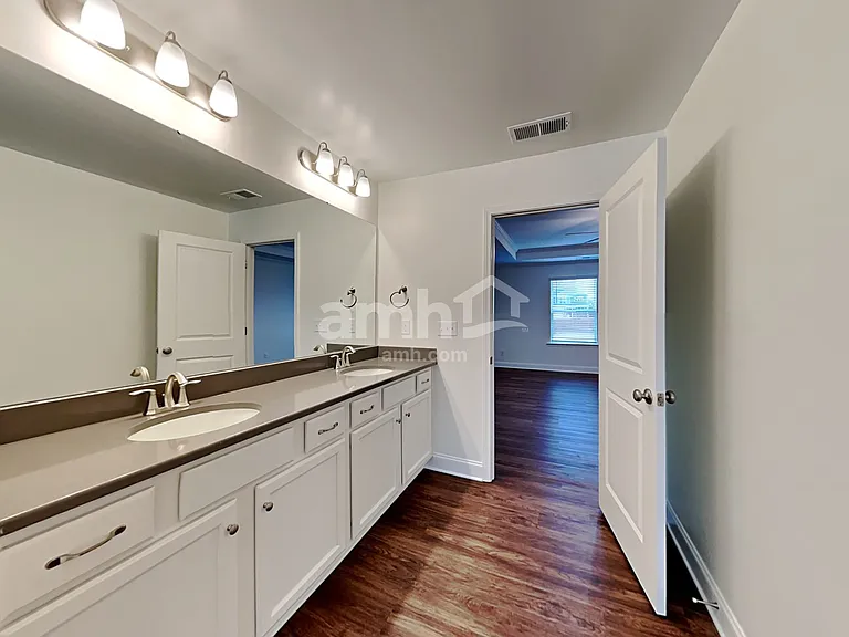 113 Keyser Dr — Photo 15