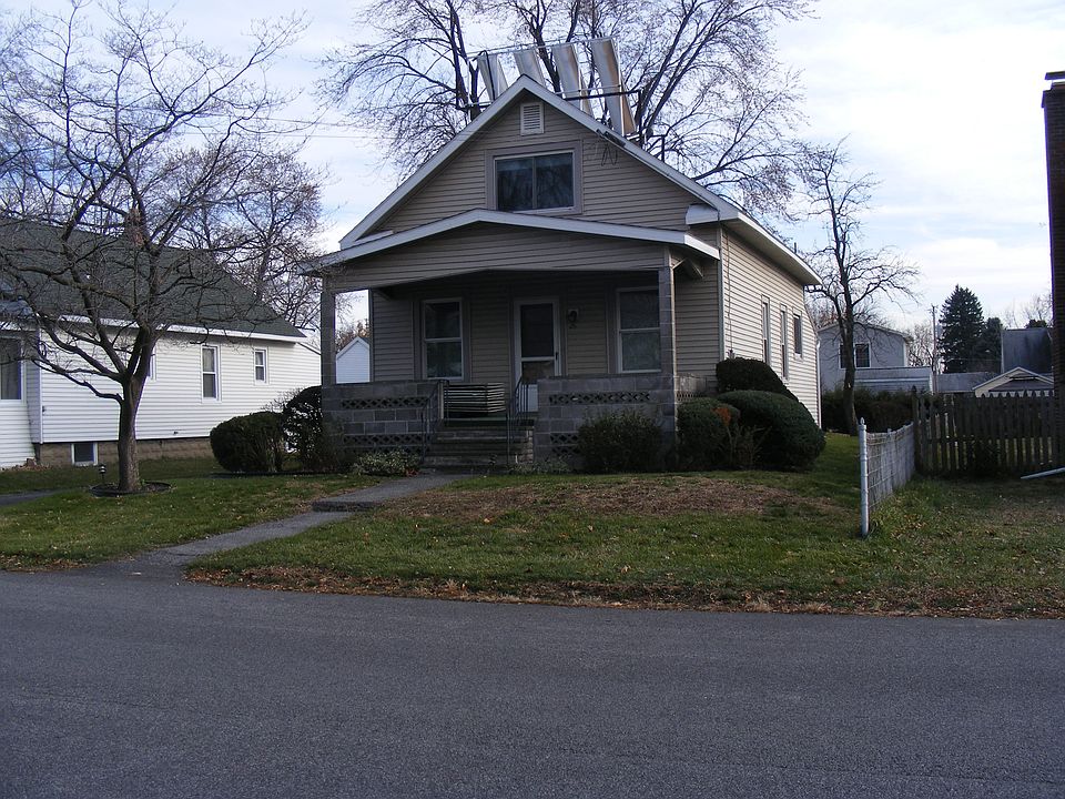1st image of 26 Van Buren Ave