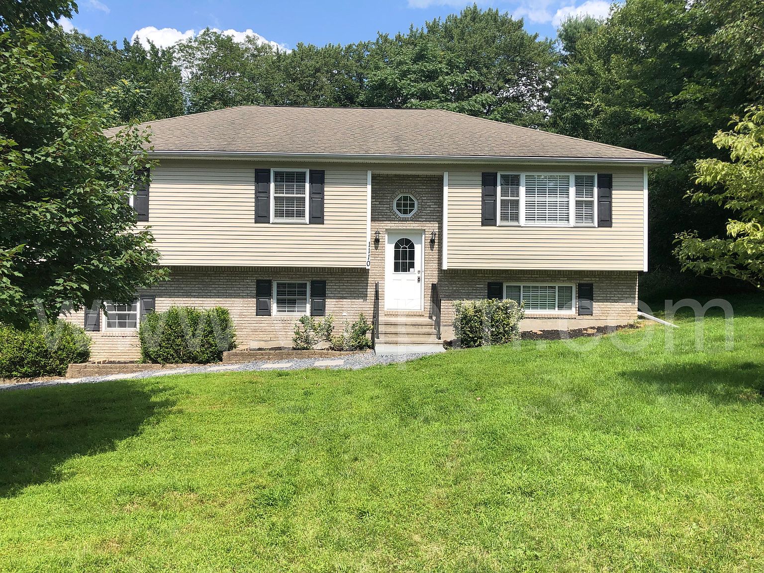 1110 Daniel Ct, Saylorsburg, PA 18353 | Zillow