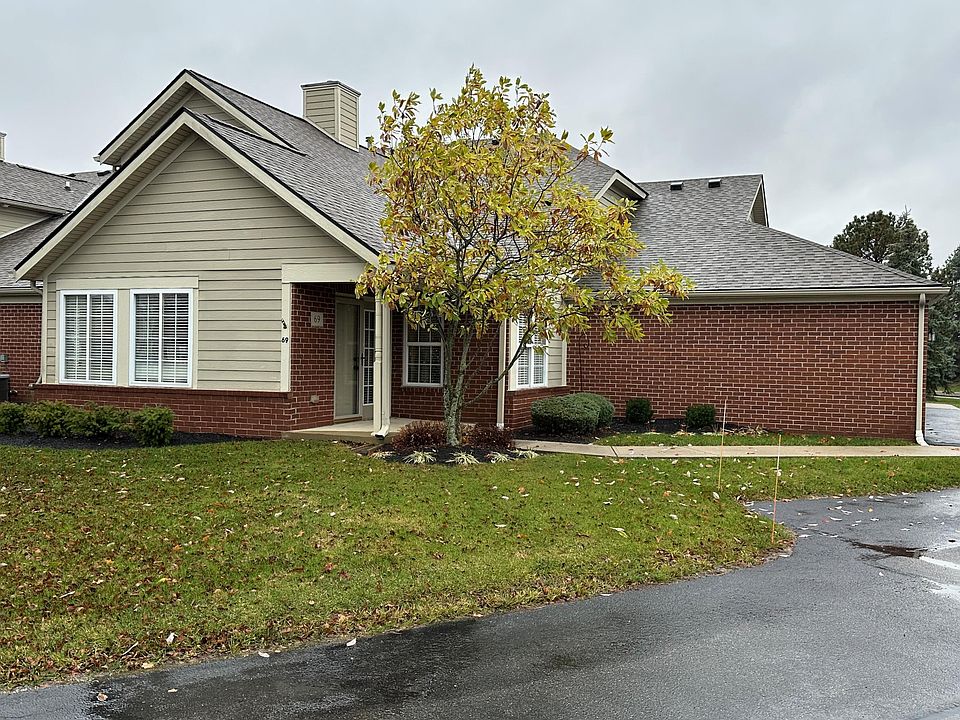 1st image of 69 Greenhedge Cir
