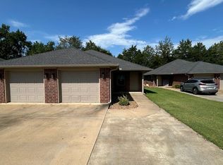 103 Sequoya Dr #A & B, Dover, AR 72837