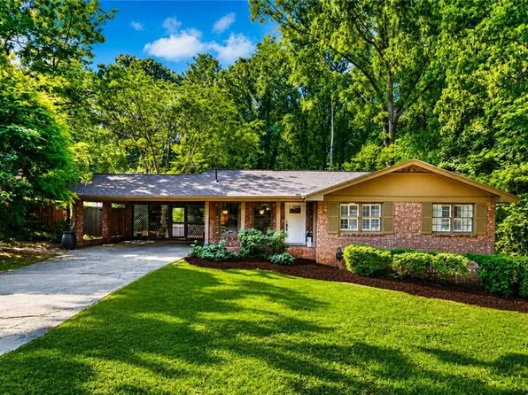 702 Highview Dr SE, Smyrna, GA 30082