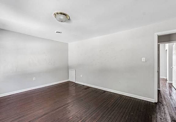 4th image of 4143 Ridge Ave #9A