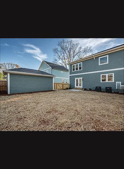 2716 Morson St — Photo 20
