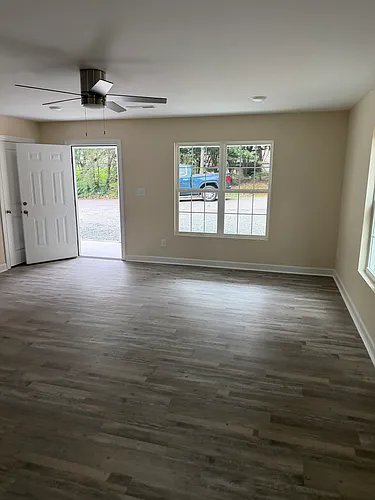 1350 Utopia Rd Photo 1