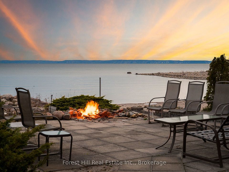 1st image of 1628 Tiny Beaches Rd N
