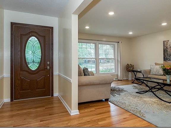 2nd image of 5108 Dogwood Trl