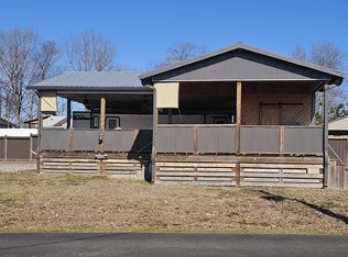 628 River Rd LOT 4 & 5, Clifton, TN 38425