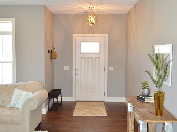 2nd image of 2233 N Greystone Sq